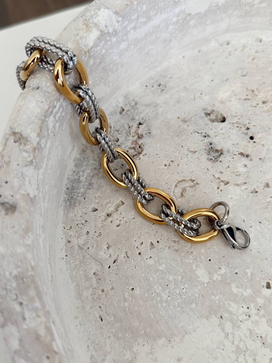 Chansuttpearls - The Parker Statement Bracelet