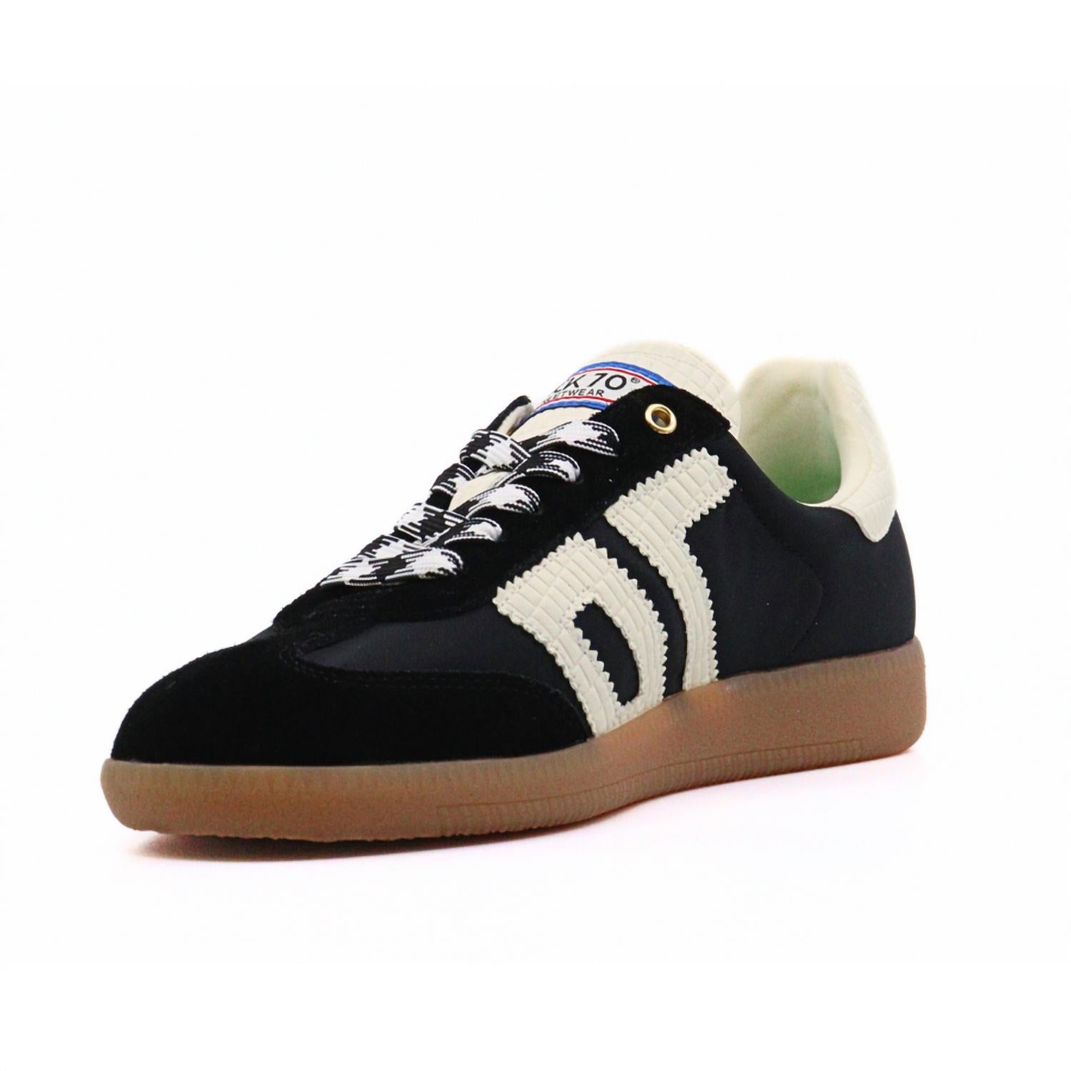 Back 70 - Women's Ghost Sneakers