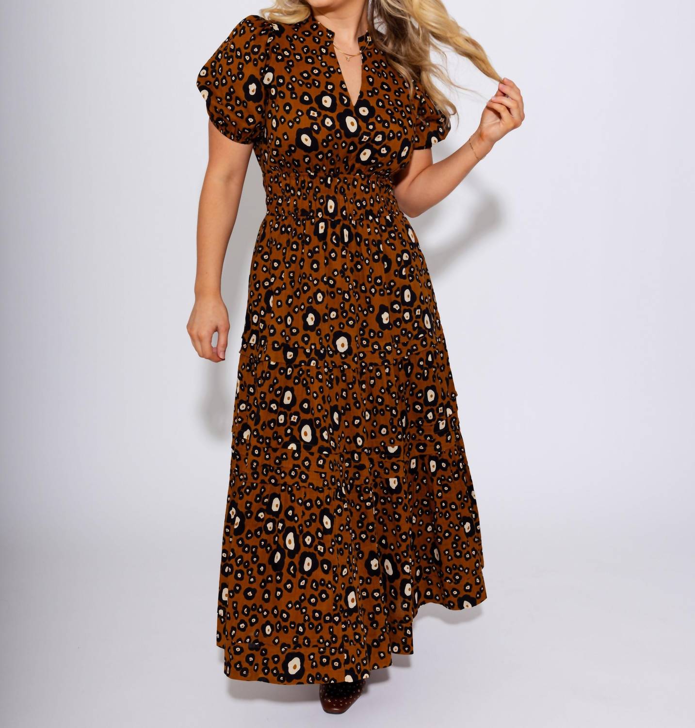 Ivy Jane - Women's Tiered And Tucked Dress