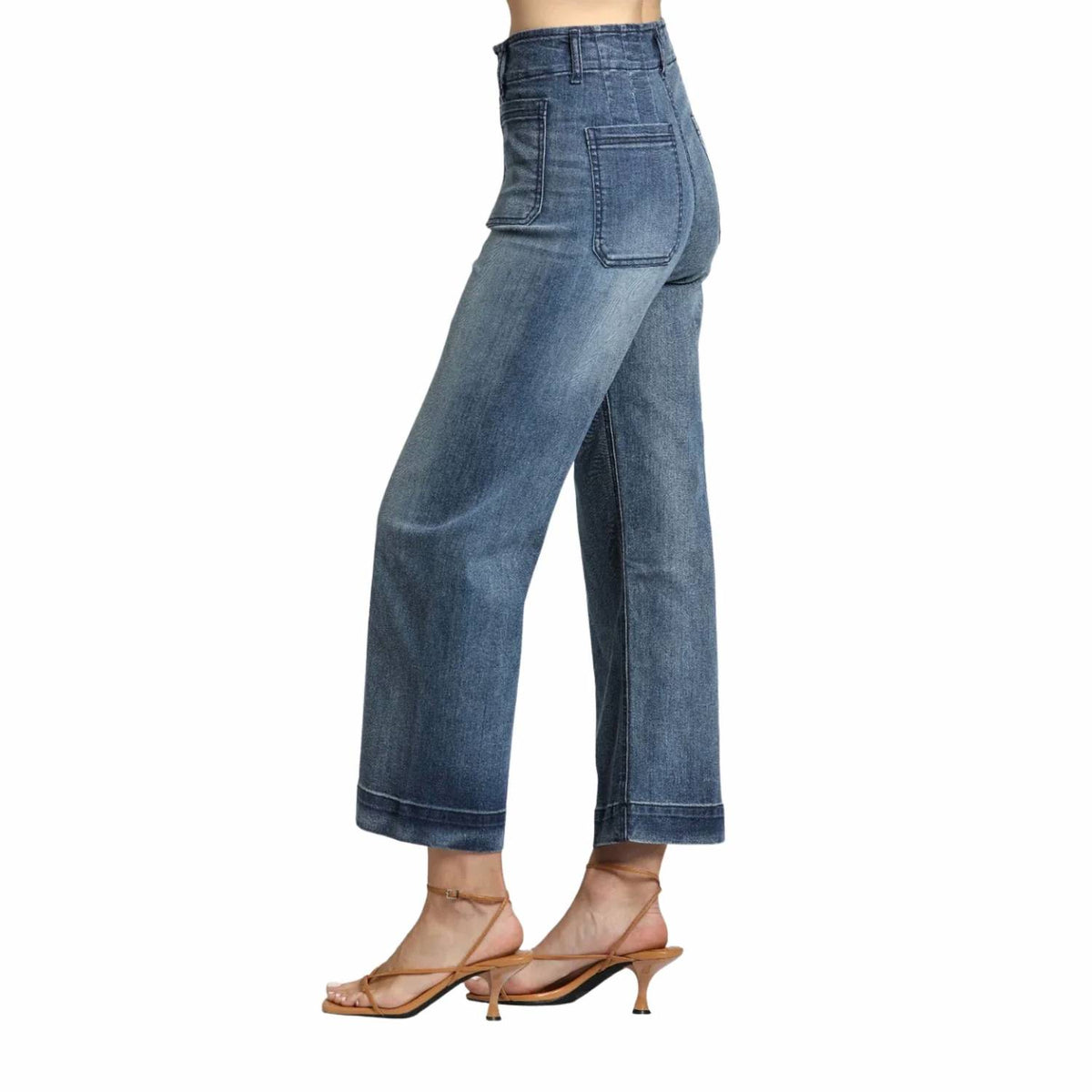 Apny - Women's Cropped Wide Leg Pant With Patch Pockets