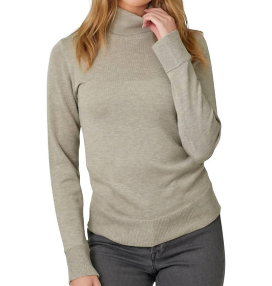 Mystree - Cashmere Turtleneck Sweater