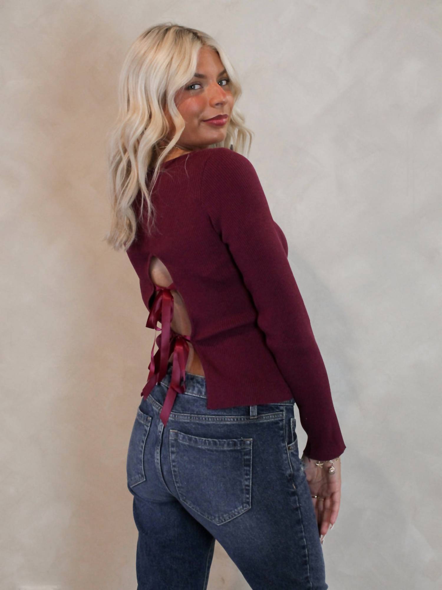 Le Lis - Homecoming Bow Sweater