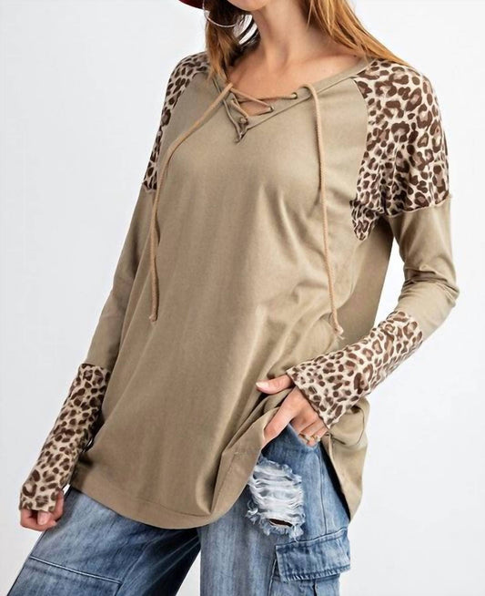 Easel - Leopard Long Sleeves Top