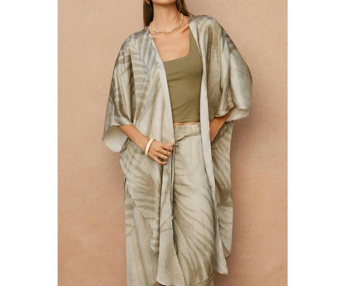 Dress Forum - Women's Sandstone Palm High Slit Kimono Duster