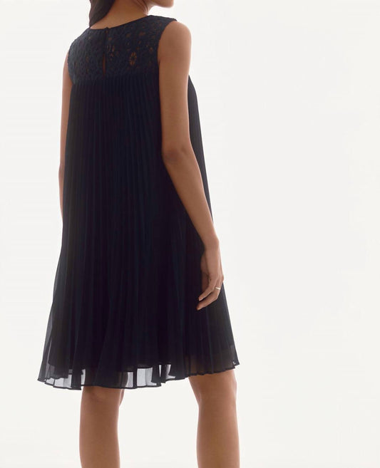 Joseph Ribkoff - Chiffon And Lace Sleeveless Pleated Dress