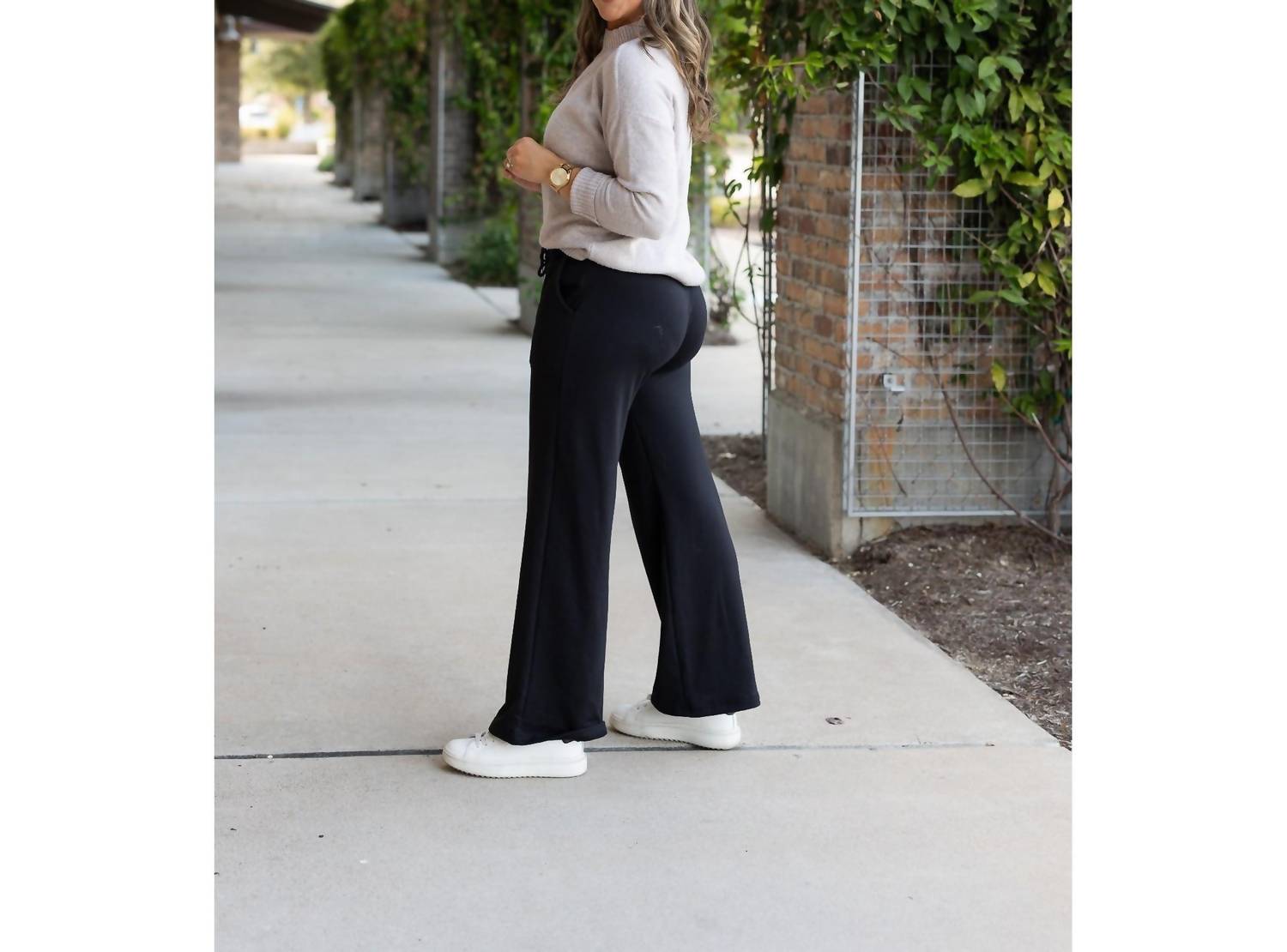 Julia Rose - Jenna Comfy Wide Leg Fleece Pants