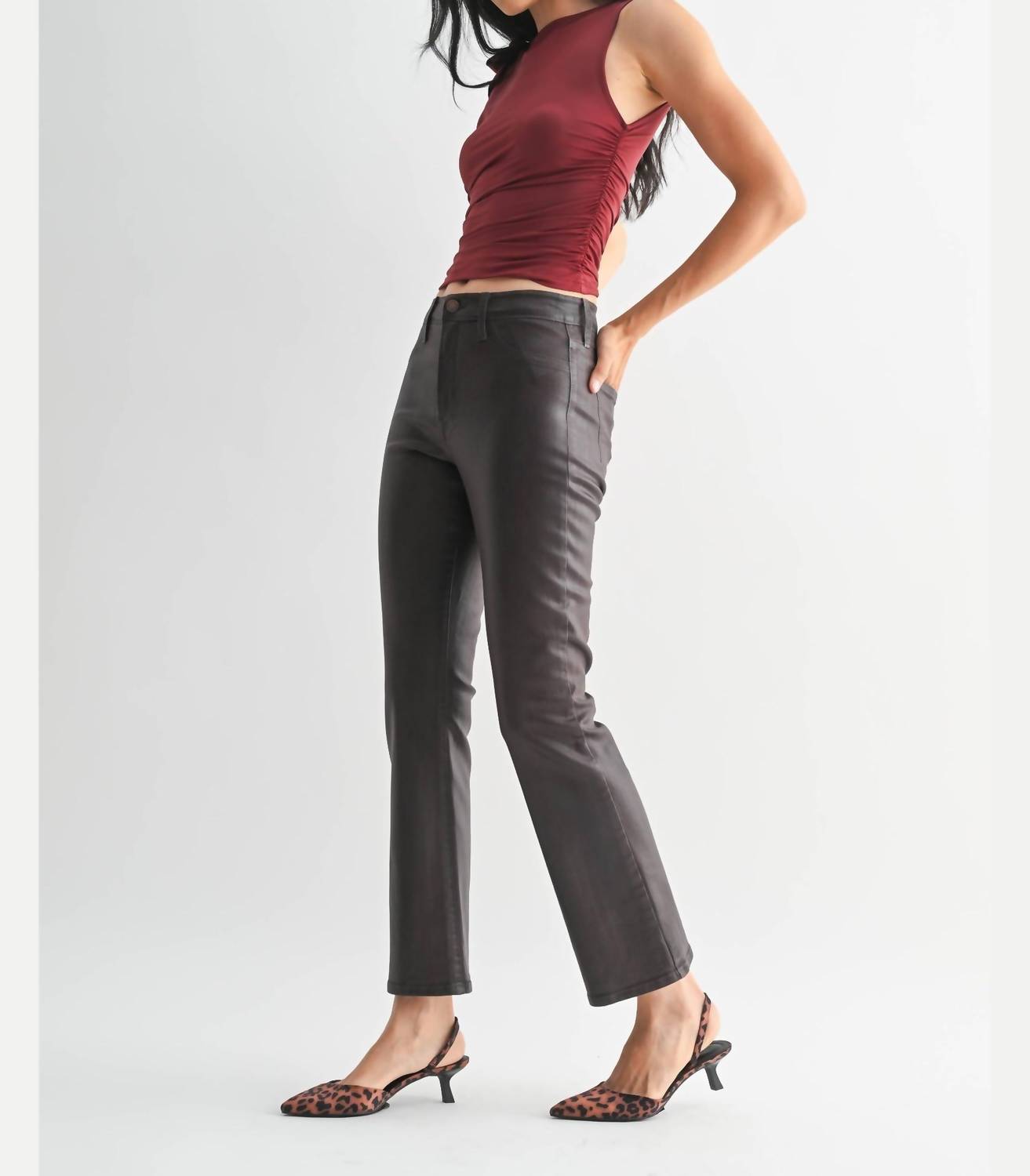 Just Black Denim - Slim Cropped Bootcut Jean