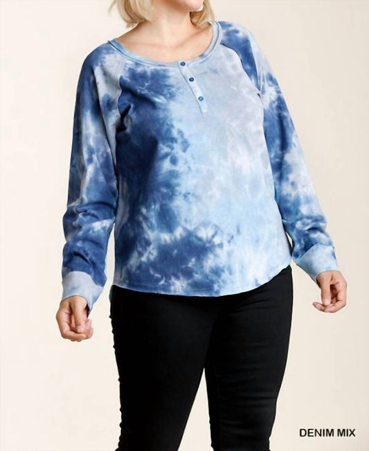 Tie Dye Button Front Raglan Sleeve Top With Raw Hem