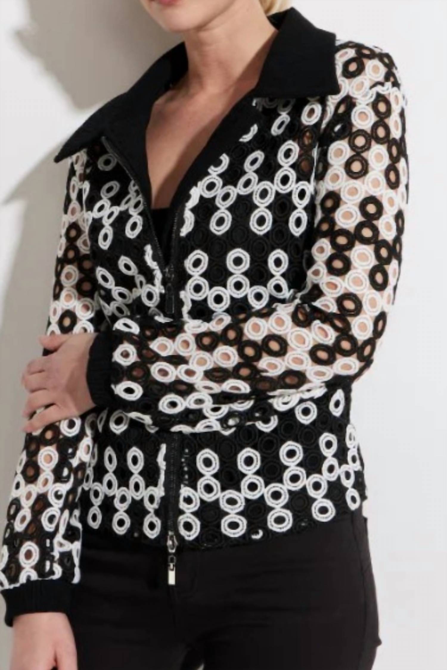 Oolala - Eyelet Zip Jacket