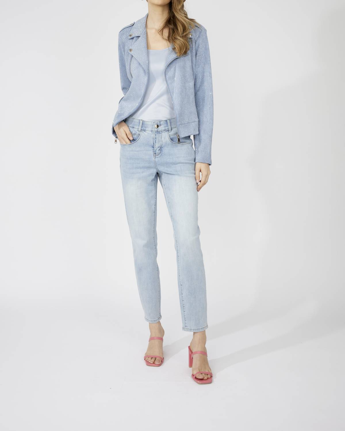 Frank Lyman - Slim Ankle Length Jeans