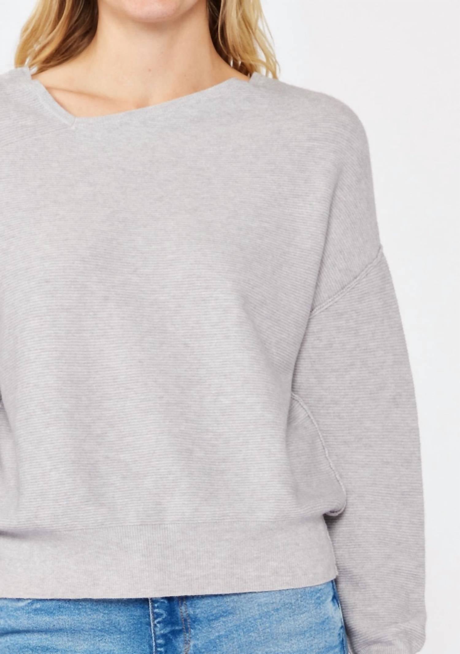Lovestitch - Vaira Sweater