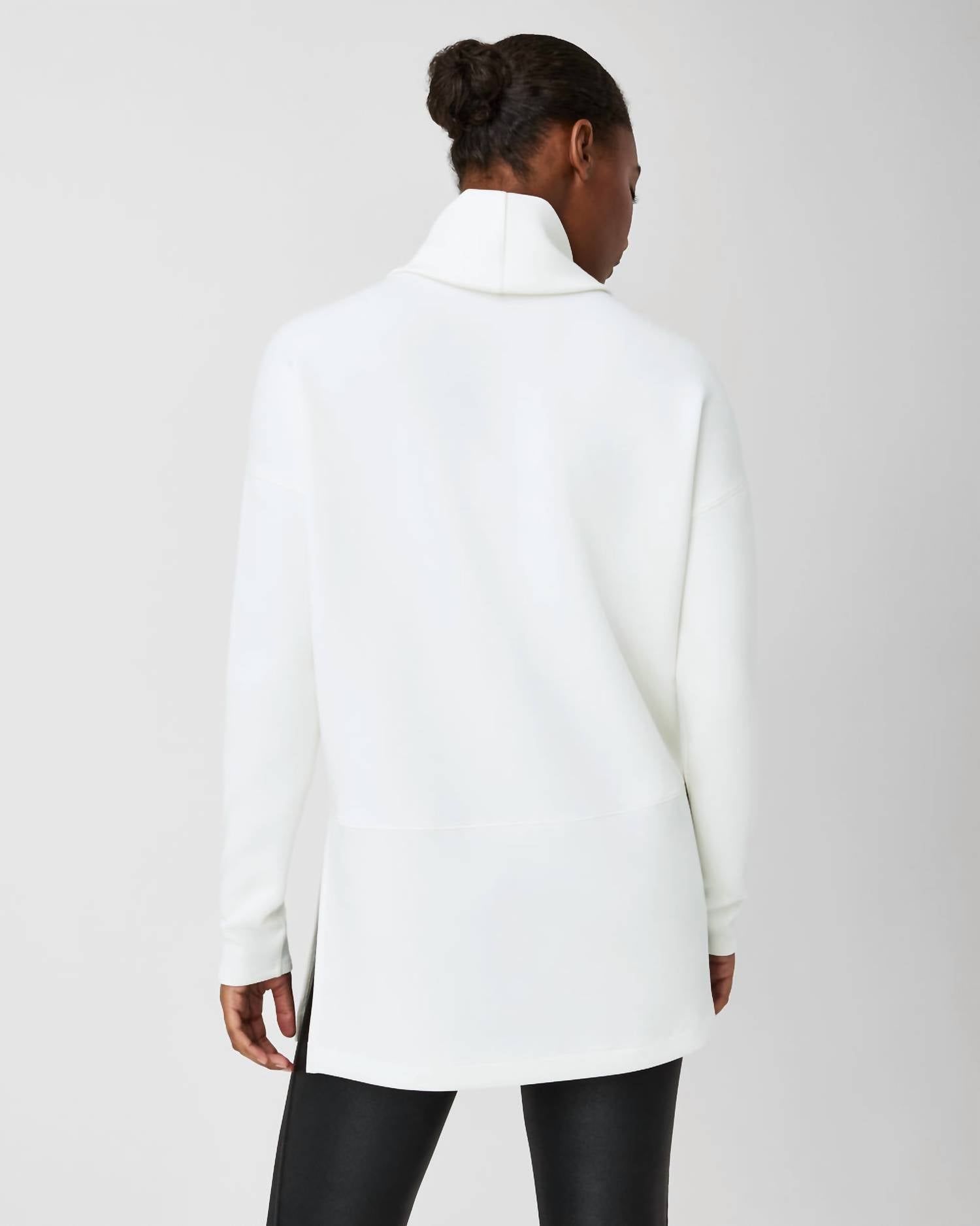 Spanx - Air Essential Turtleneck Tunic