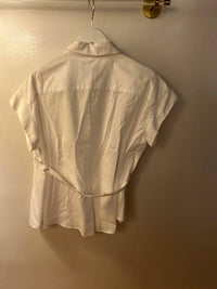 De Loreta Women's Oeste blouse in white - women's t-shirt - detail view
