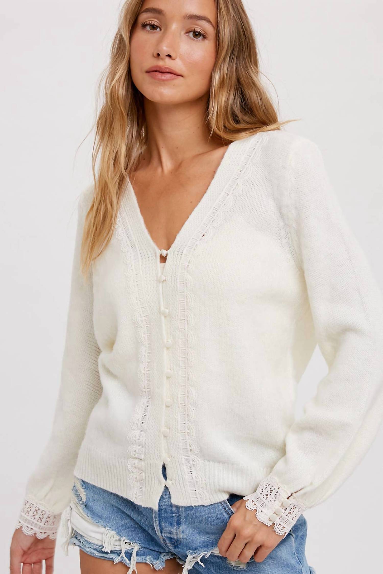 Bluivy - LACE TRIM BUTTON UP PULLOVER