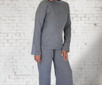 Bobi - Raglan Mock Neck Top