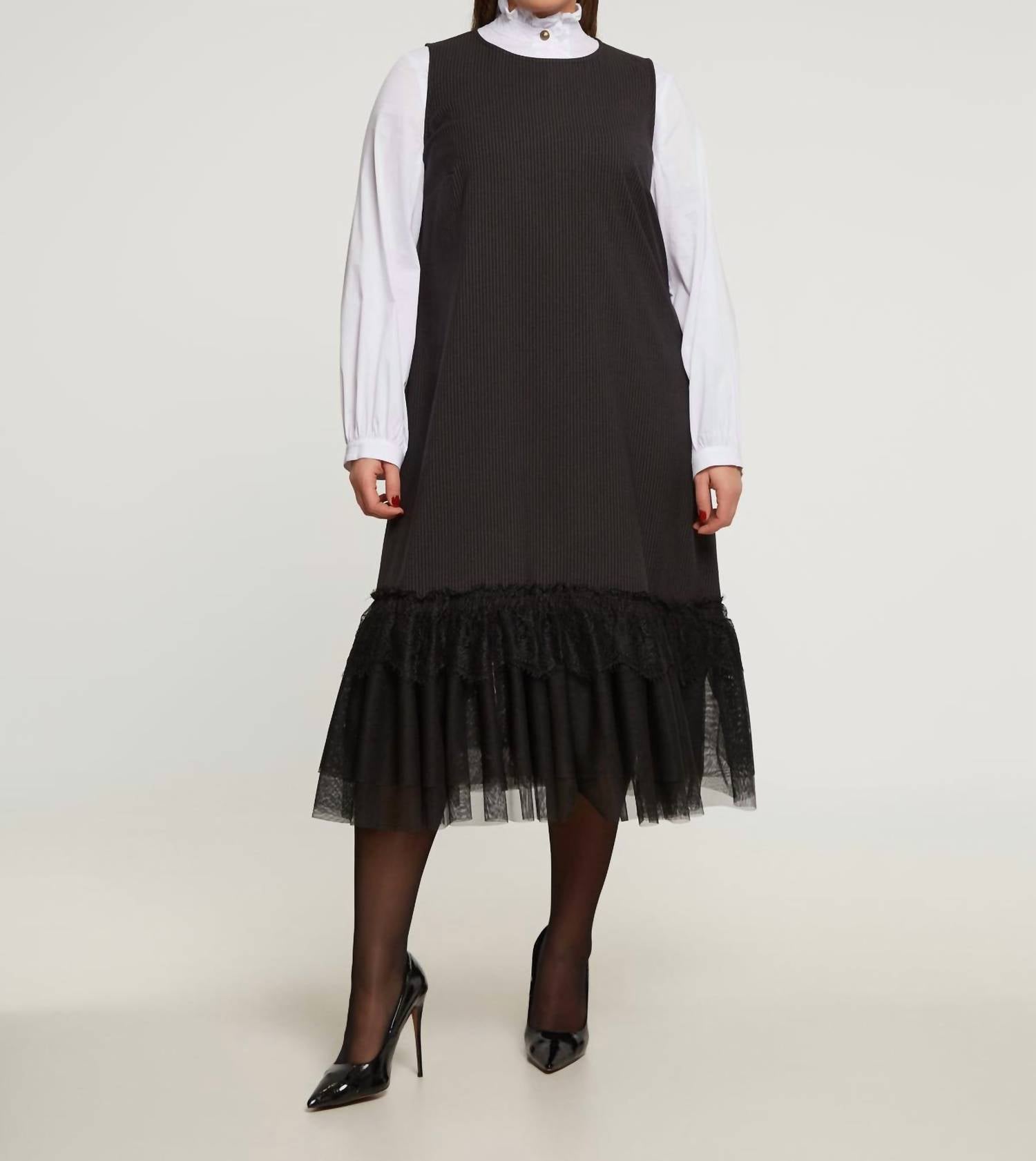 Mat Fashion - PINSTRIPE SHIFT DRESS WITH LACE HEM