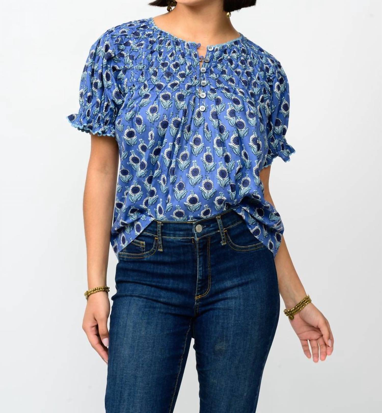 Ivy Jane - Smocked Neck Top
