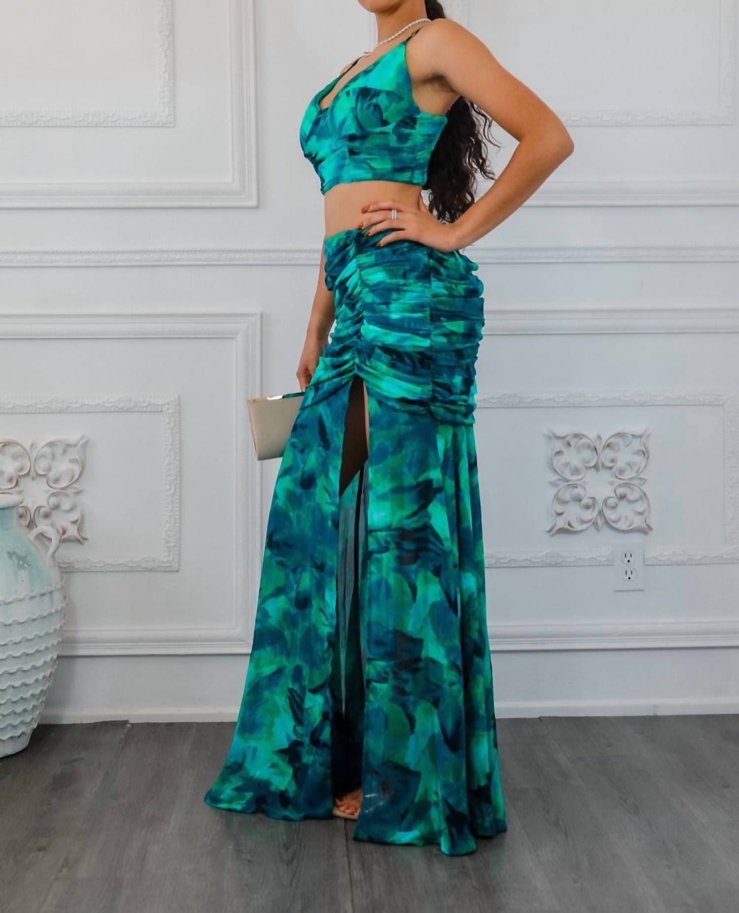 Surelymine - Dipped In Ruching Maxi Skirt Set With Plunging Slit