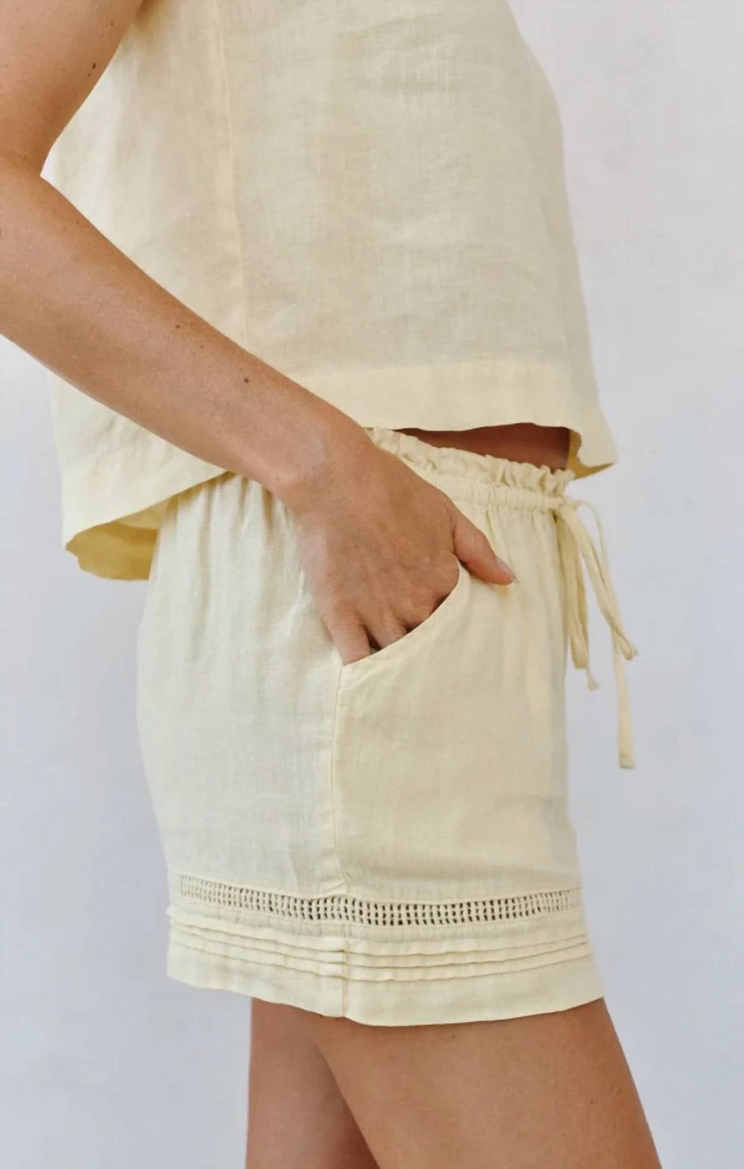 Bella Dahl - Lattice Pintuck Short