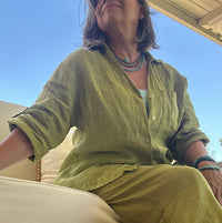 Made In Italy - Classic Button Linen Top