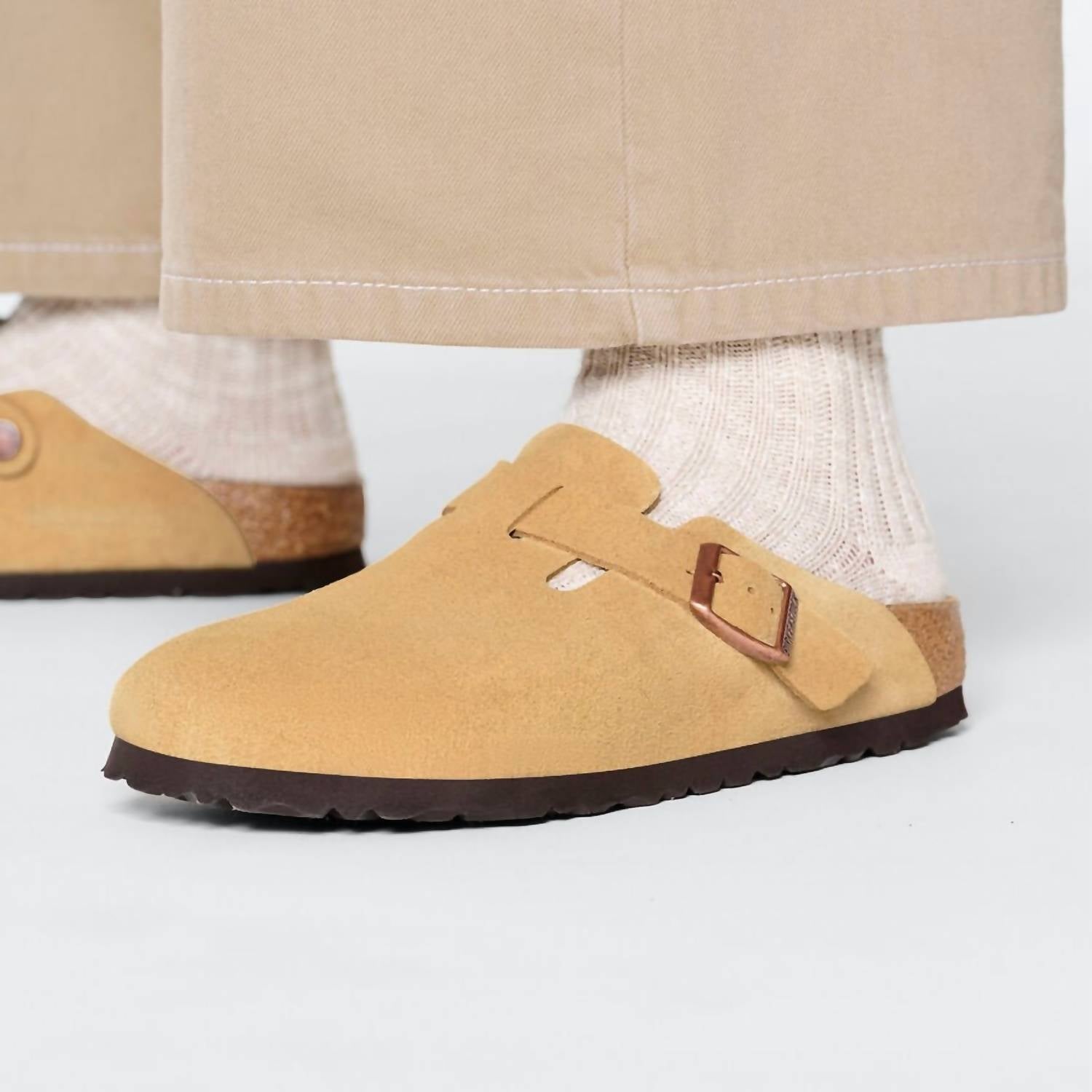Birkenstock - Unisex - Boston Suede Clogs