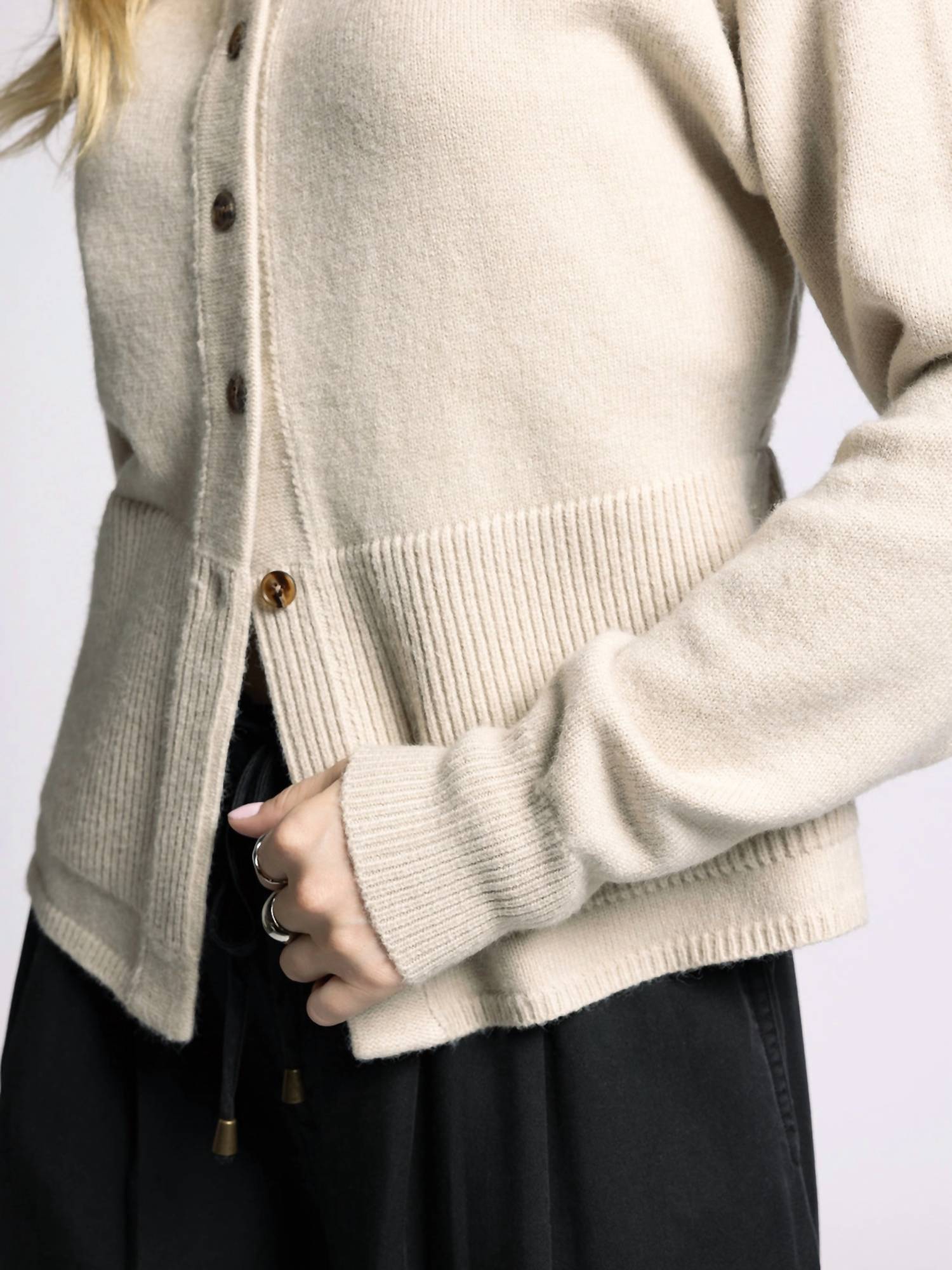 Weekend Los Angeles - Michelle Peplum Cardigan