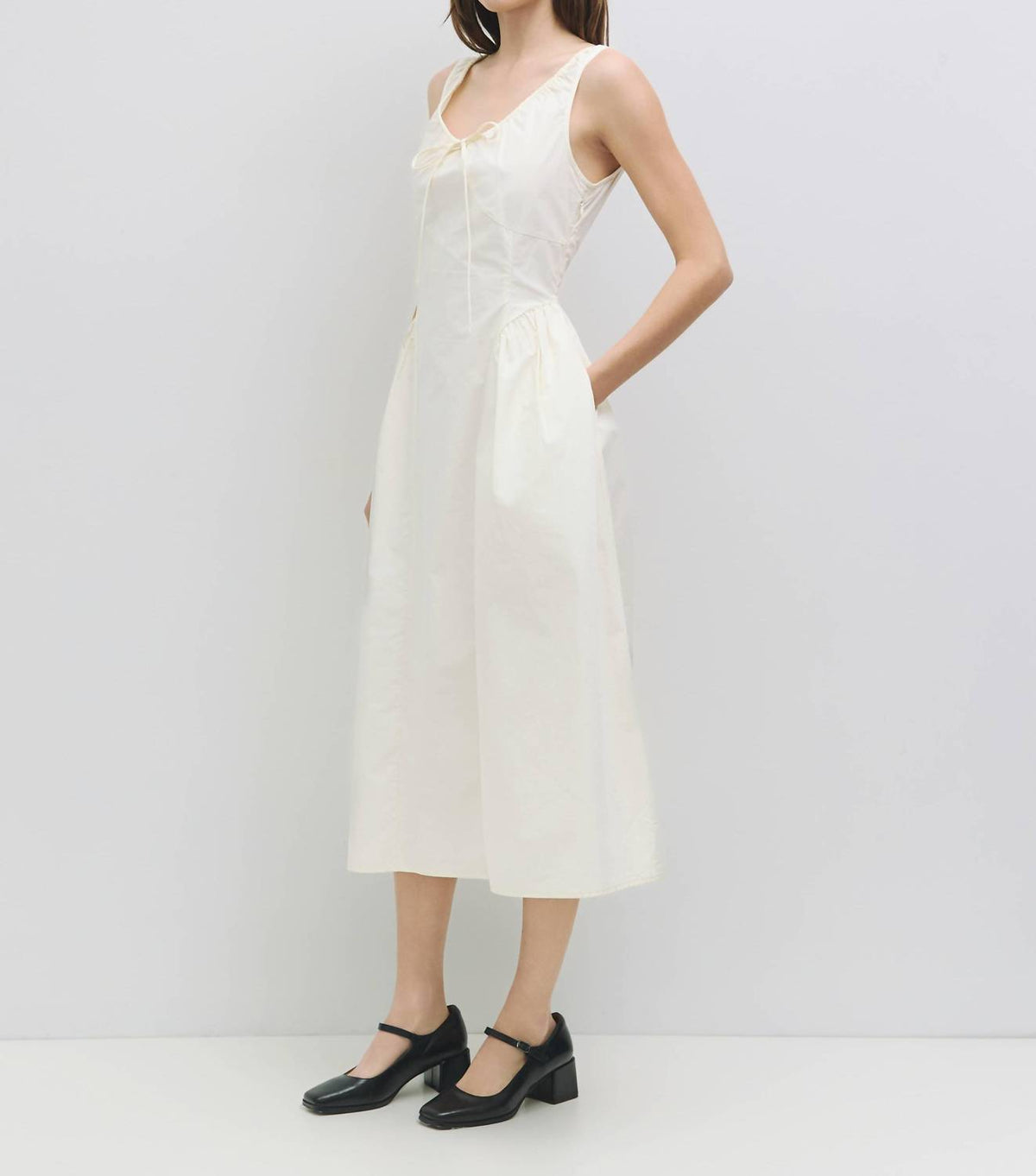 Mod Ref - Women's Anika Dress