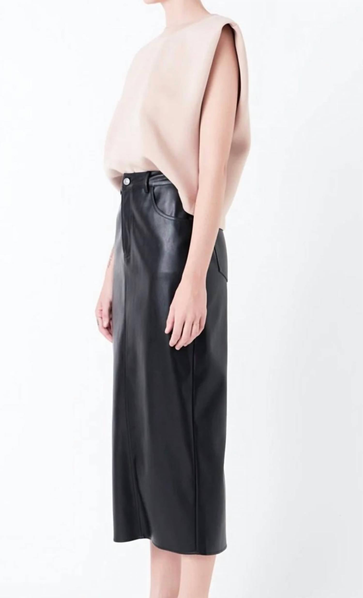 Grey Lab Soft Basic Top in taupe - women's blouse - detail view
