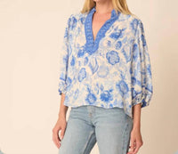 Gilner Farrar - Bethany V-neck Blouse