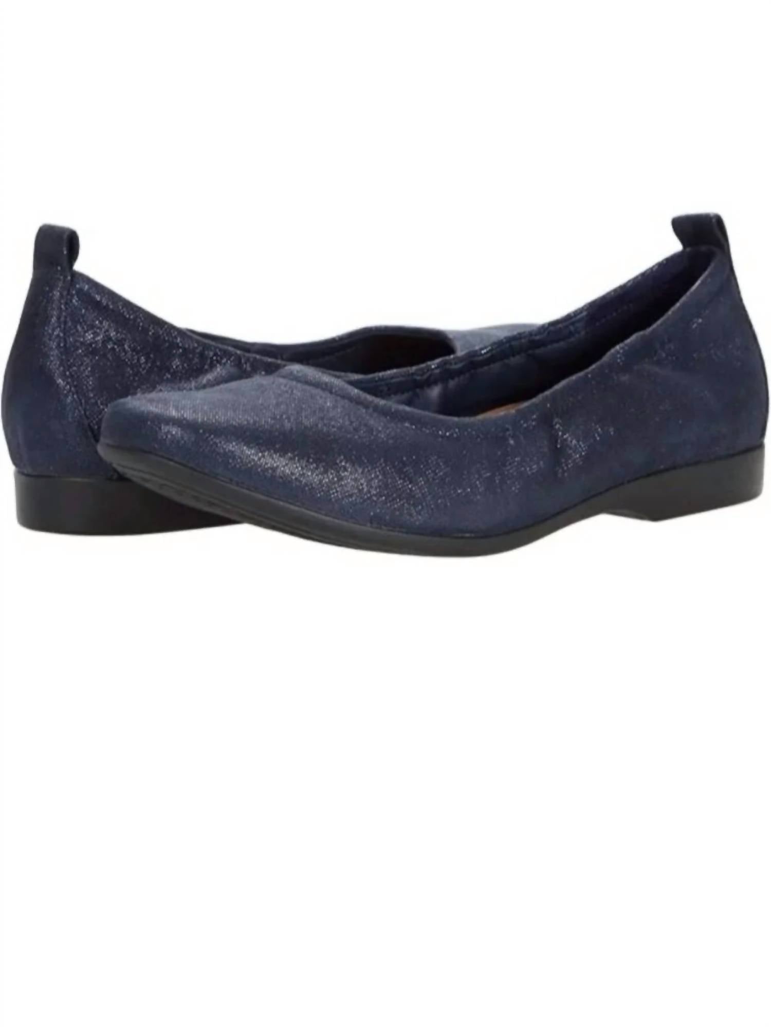 Clarks - Women's Un Darcy Vibe Shoes