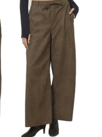 Vintage Havana Faux Leather Wide Leg Pant in chestnut - women's pants
