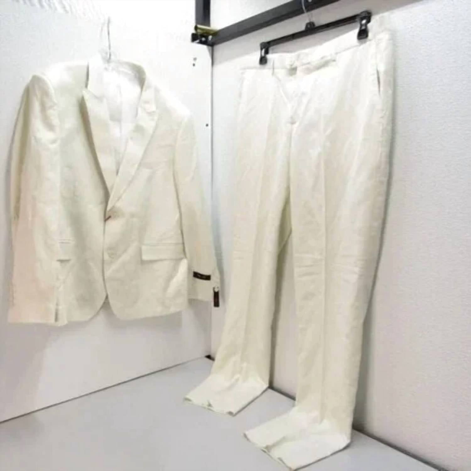 Tazzio - Smooth Twill Suit Jacket And Pant Set