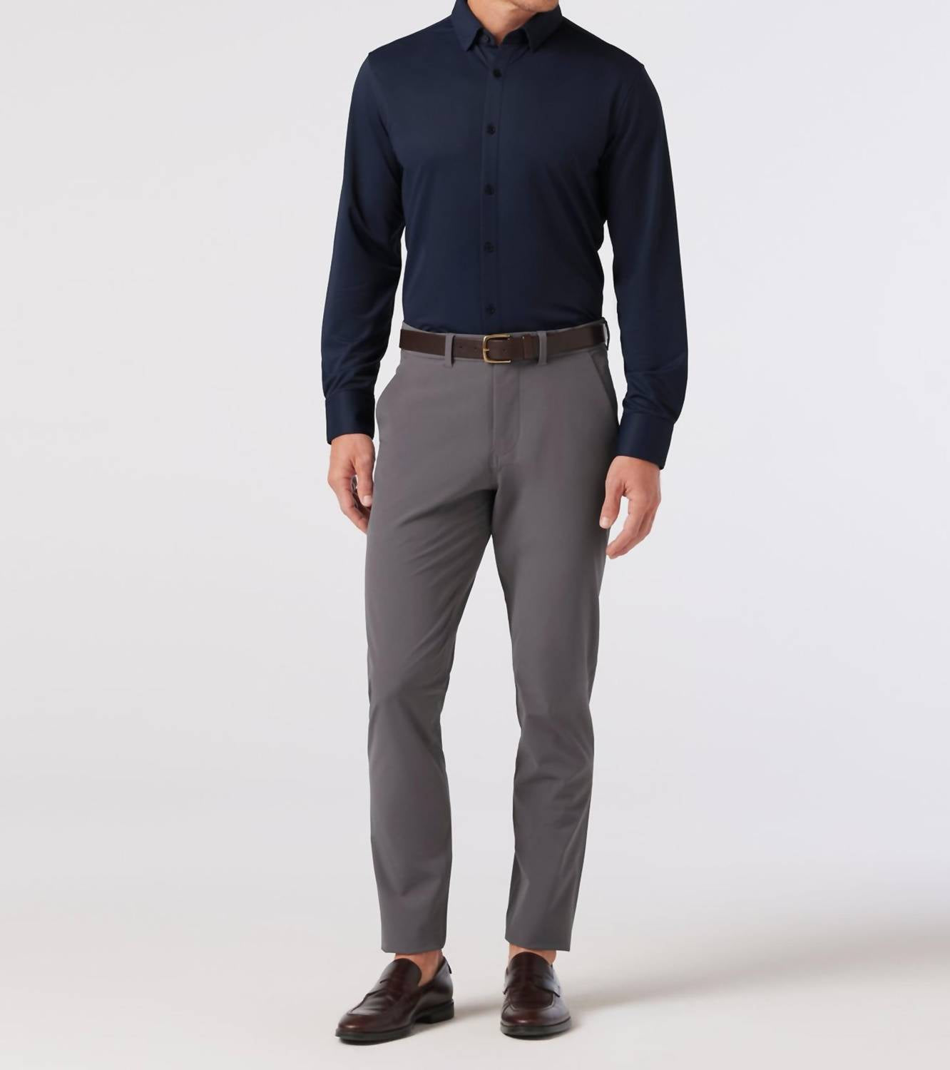 Mizzen + Main Halyard Long Sleeve Dress Shirt Top in navy - men's long sleeve top