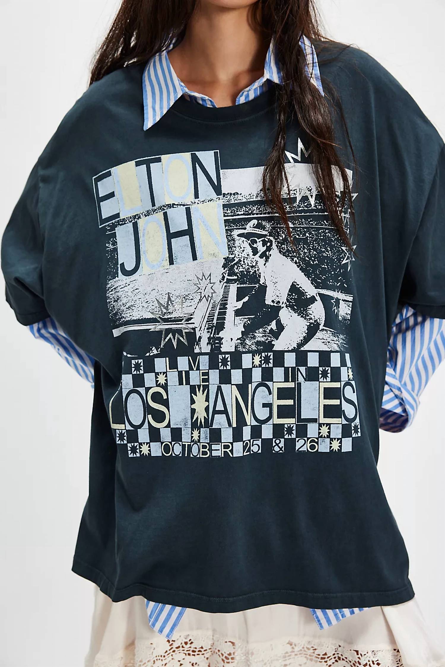 Daydreamer - Elton John Live In La Tees