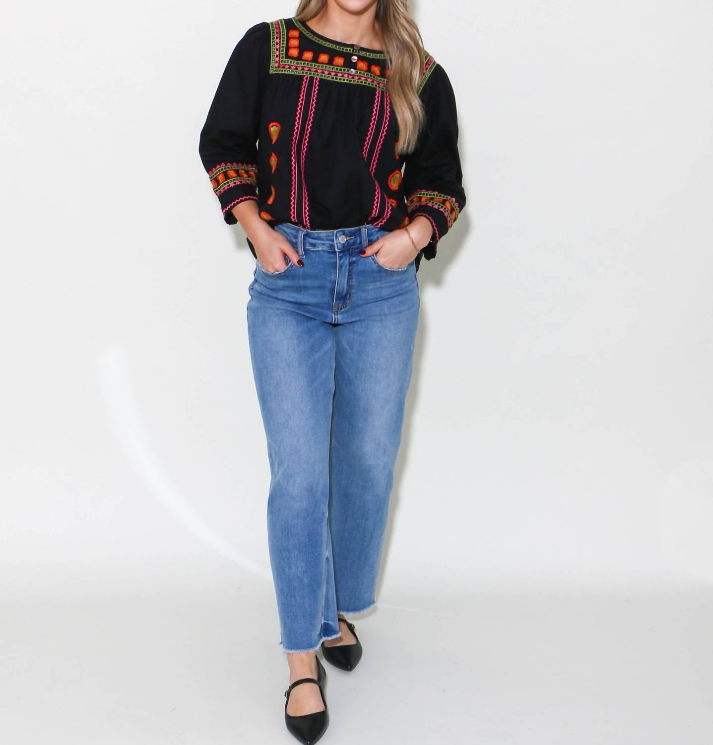 Ivy Jane - Petals and Pearls Top