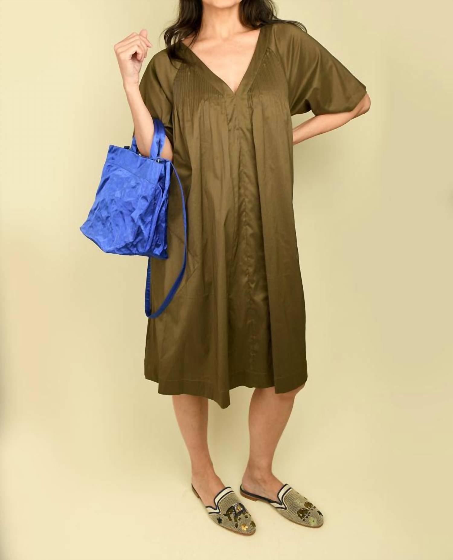Cotelac - V-neck Dress
