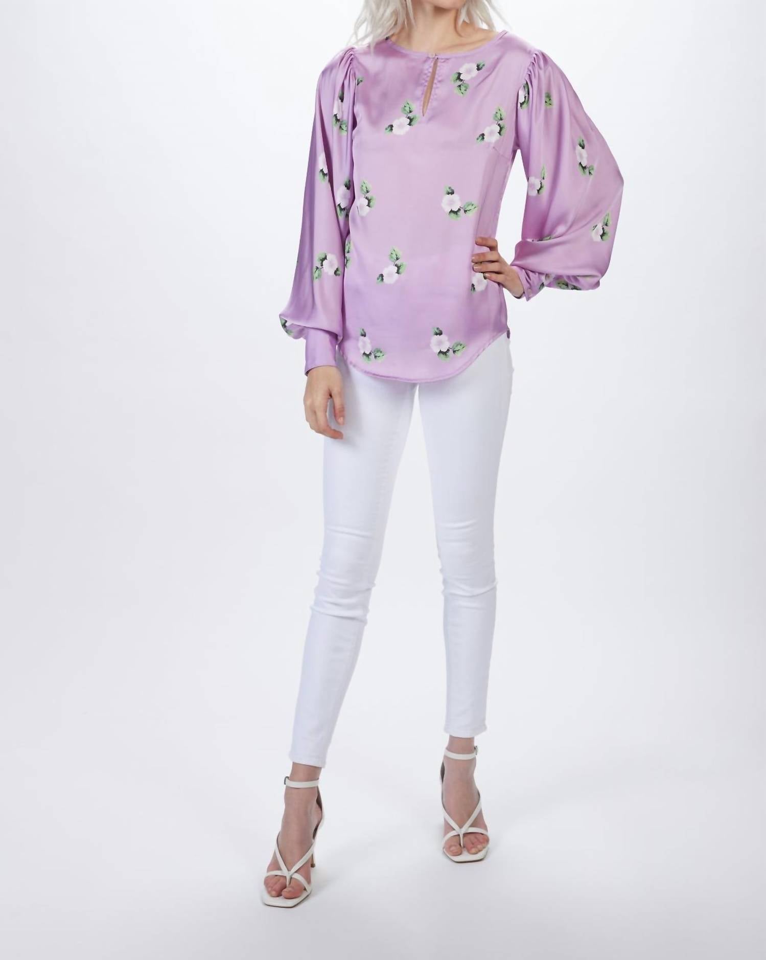 KEYHOLE BLOUSE