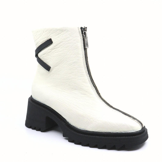 Hoola White Bootie