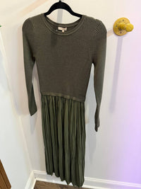 Skies Are Blue - Women's Crewneck Pleated Dress