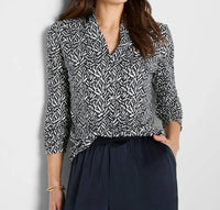 Nic + Zoe - Geo Toss Knit Top