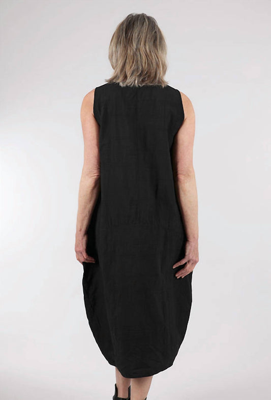 Cut Loose - Pocket Sleeveless Maxi Dress