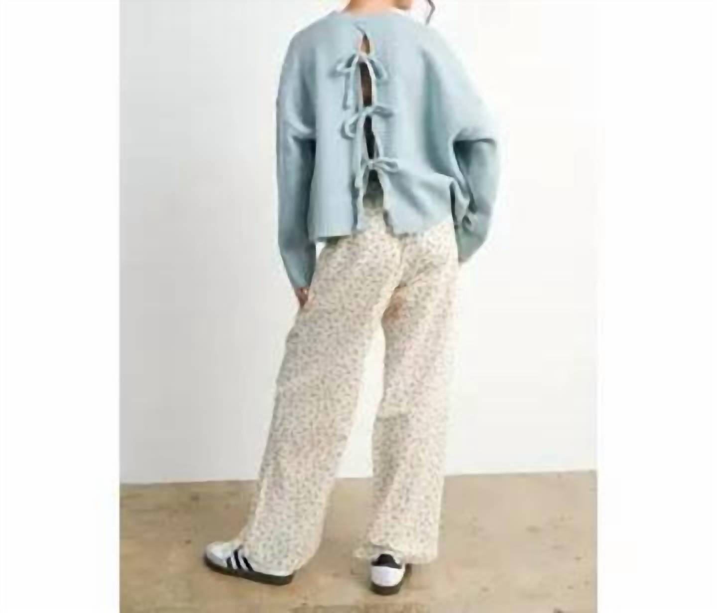 Buttermelon - Tie Back Cropped Top