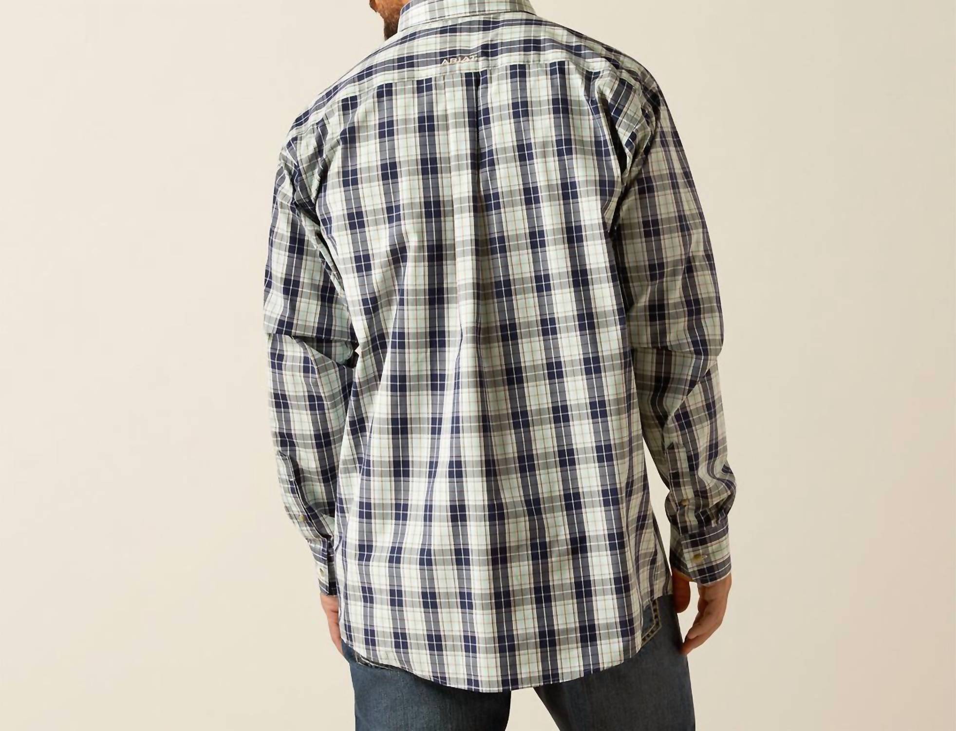Ariat - Men's Plaid Shirts