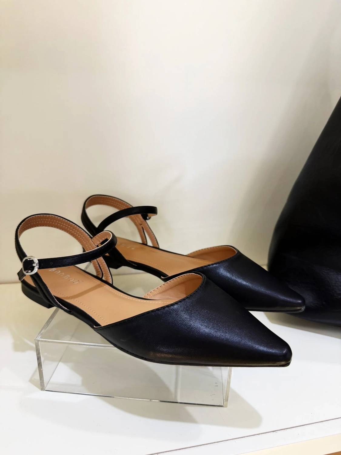 Mis-Jes - Women's Pointed Toe Slingback Flats