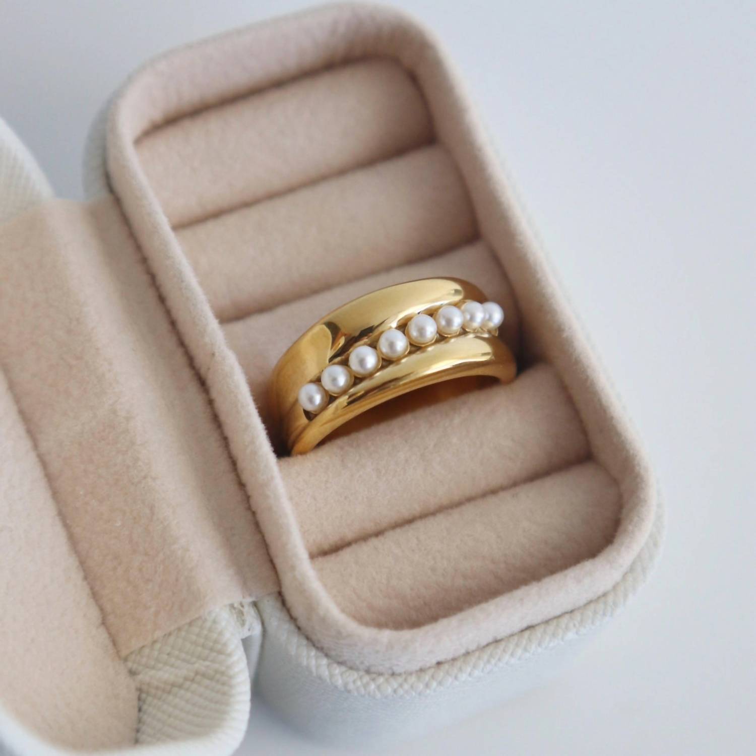 Jessa Jewelry - Women's Perla Ring