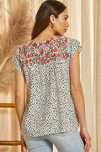Andree By Unit - Flutter Sleeve Embroidered Top