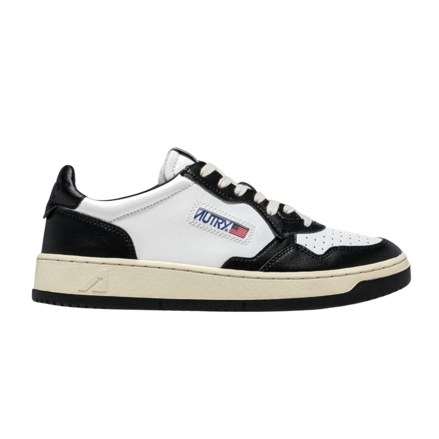Autry - Women's Medalist Low Sneakers