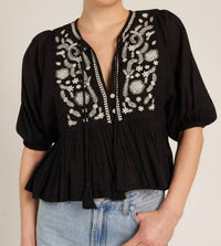 En Creme - Puff Sleeve Embroidered Top