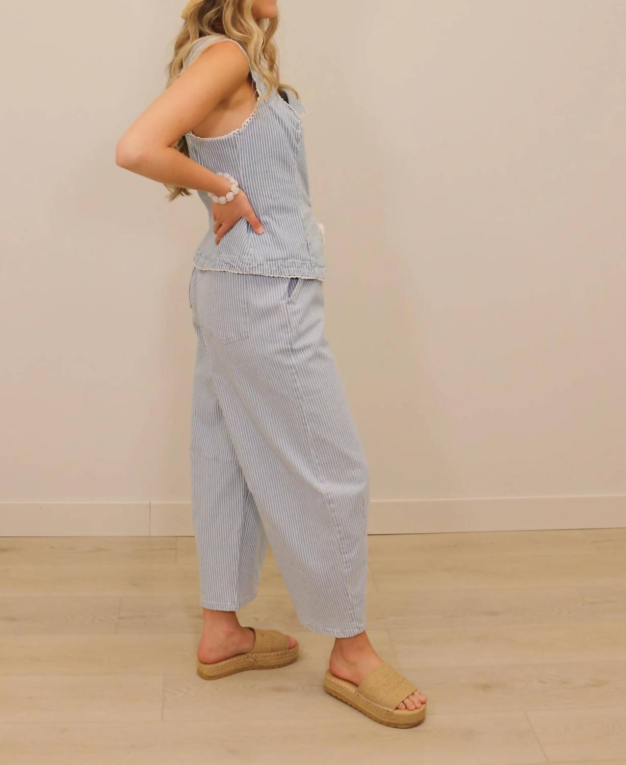 Skies Are Blue - Milta Stripe Scalloped Lace Trim Tank Top