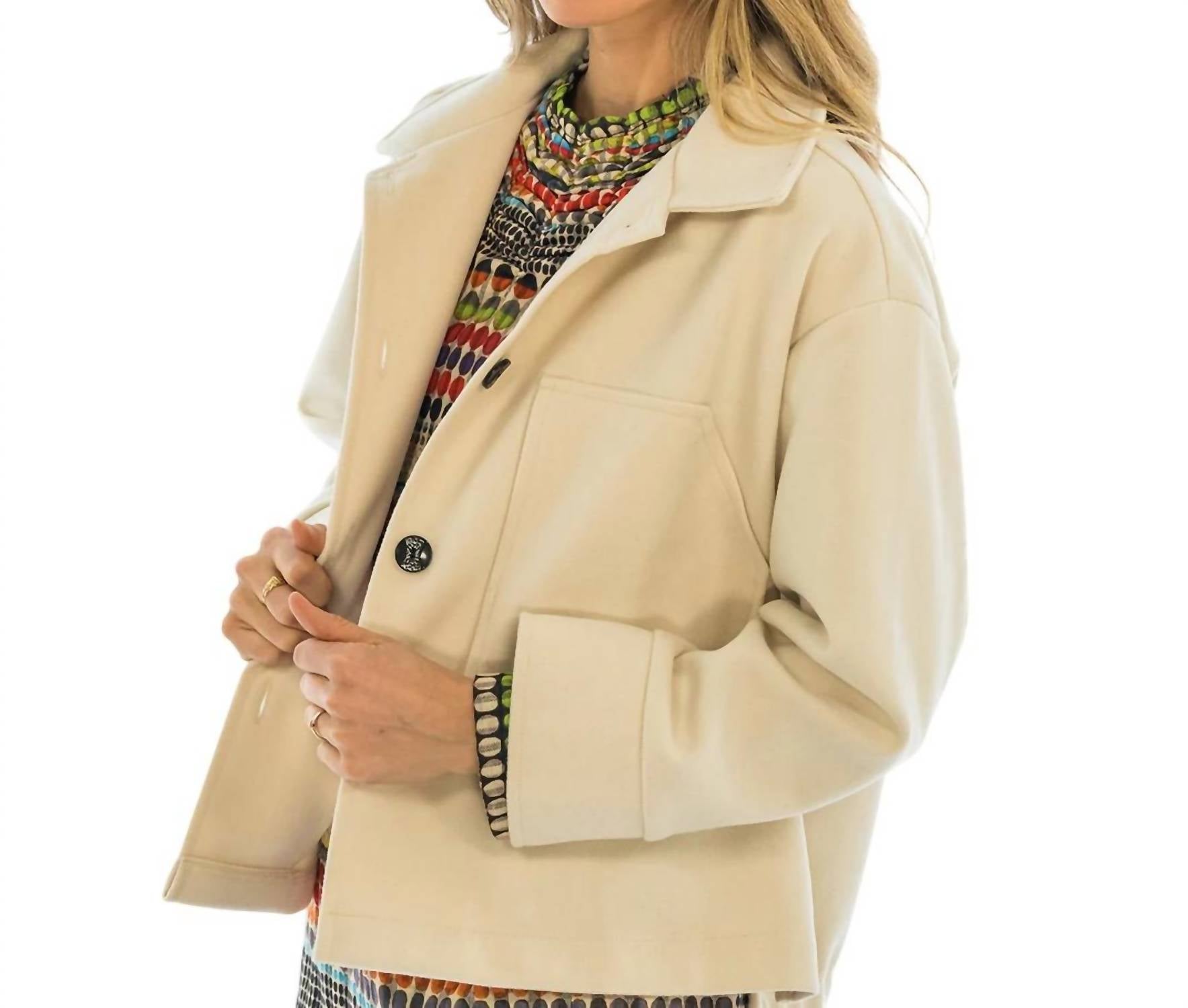 Trisha Tyler - Short 2 Pocket Jacket